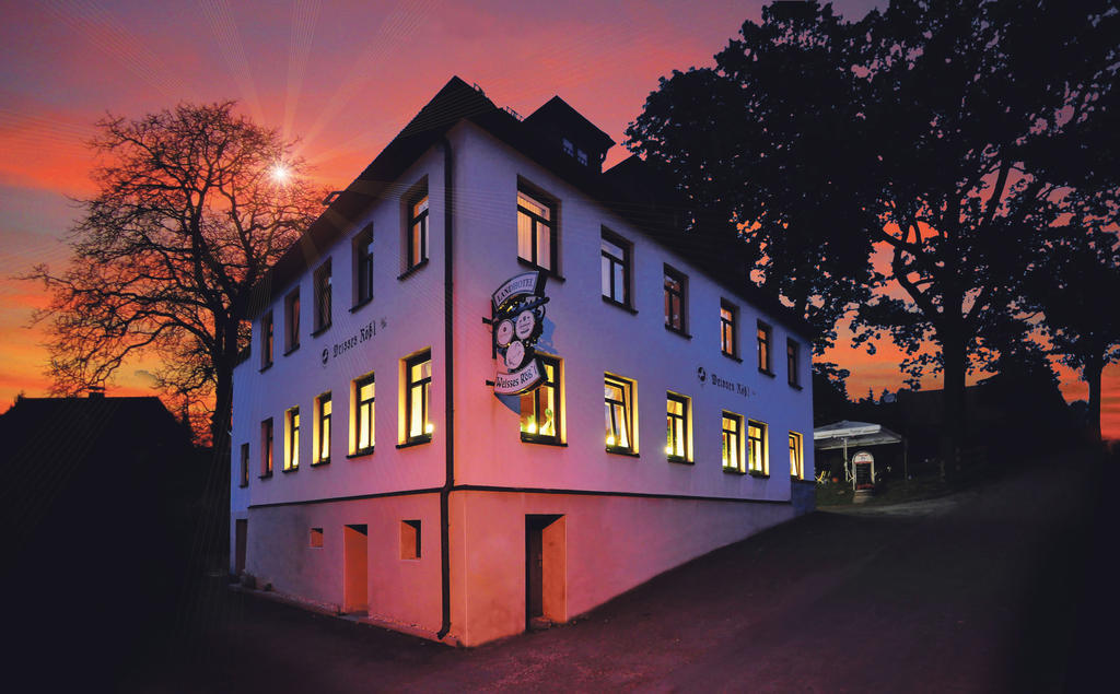 Landhotel Weisses Roess'L Adorf المظهر الخارجي الصورة