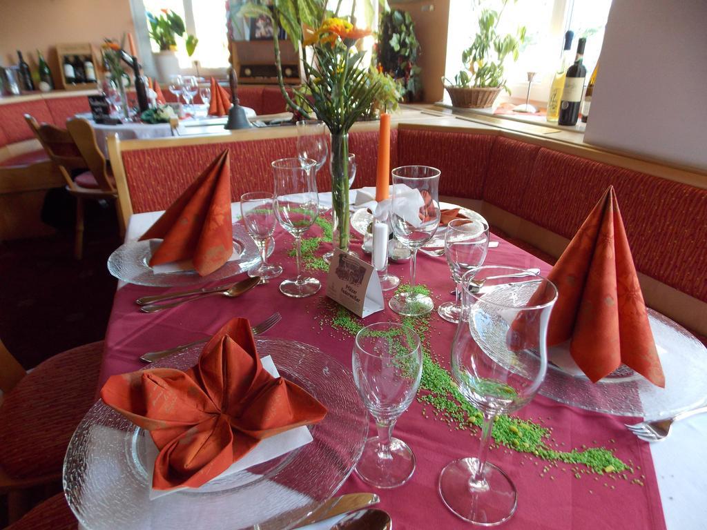 Landhotel Weisses Roess'L Adorf المظهر الخارجي الصورة